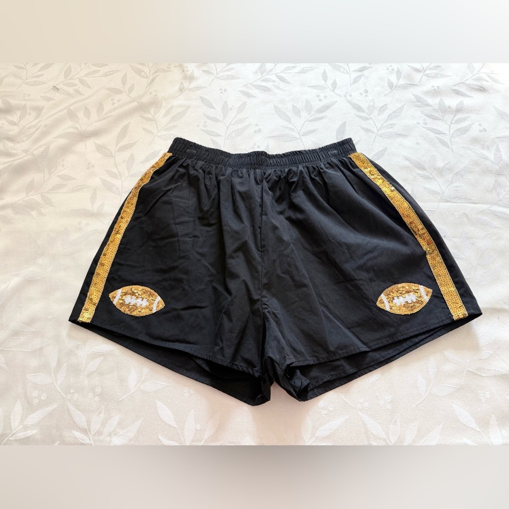 NWT Main Strip Women's Football Shorts